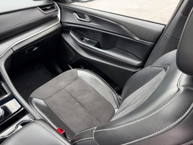 2023 Jeep Grand Cherokee Altitude - Photo 15