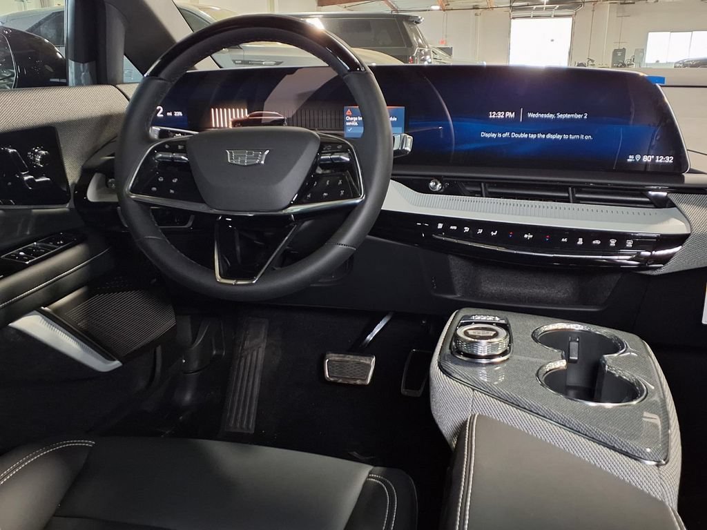 2027 Cadillac OPTIQ Sport - Photo 12