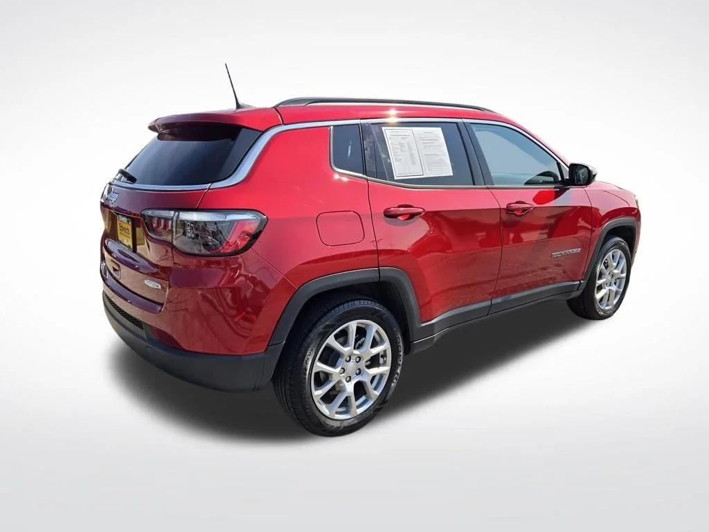 Certified Used 2024 Red Jeep Latitude Lux image 3