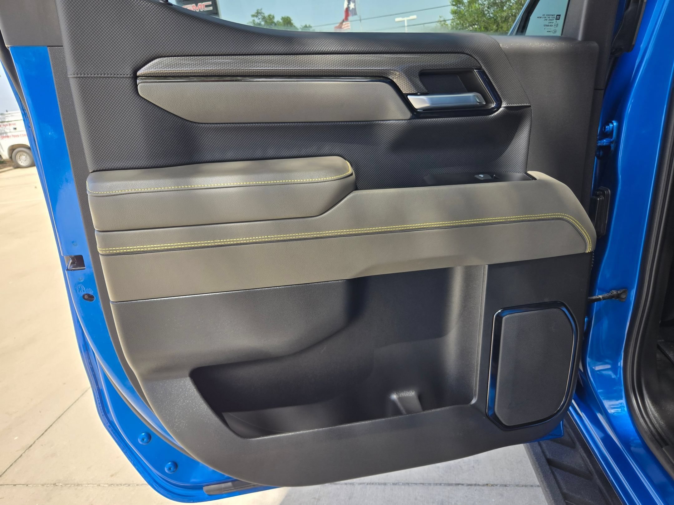 2023 Chevrolet Silverado 1500 ZR2 - Photo 23