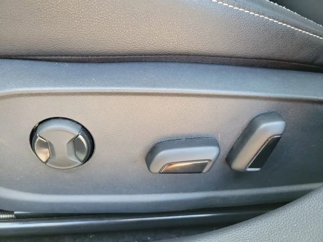 2024 Volkswagen Jetta SE - Photo 17