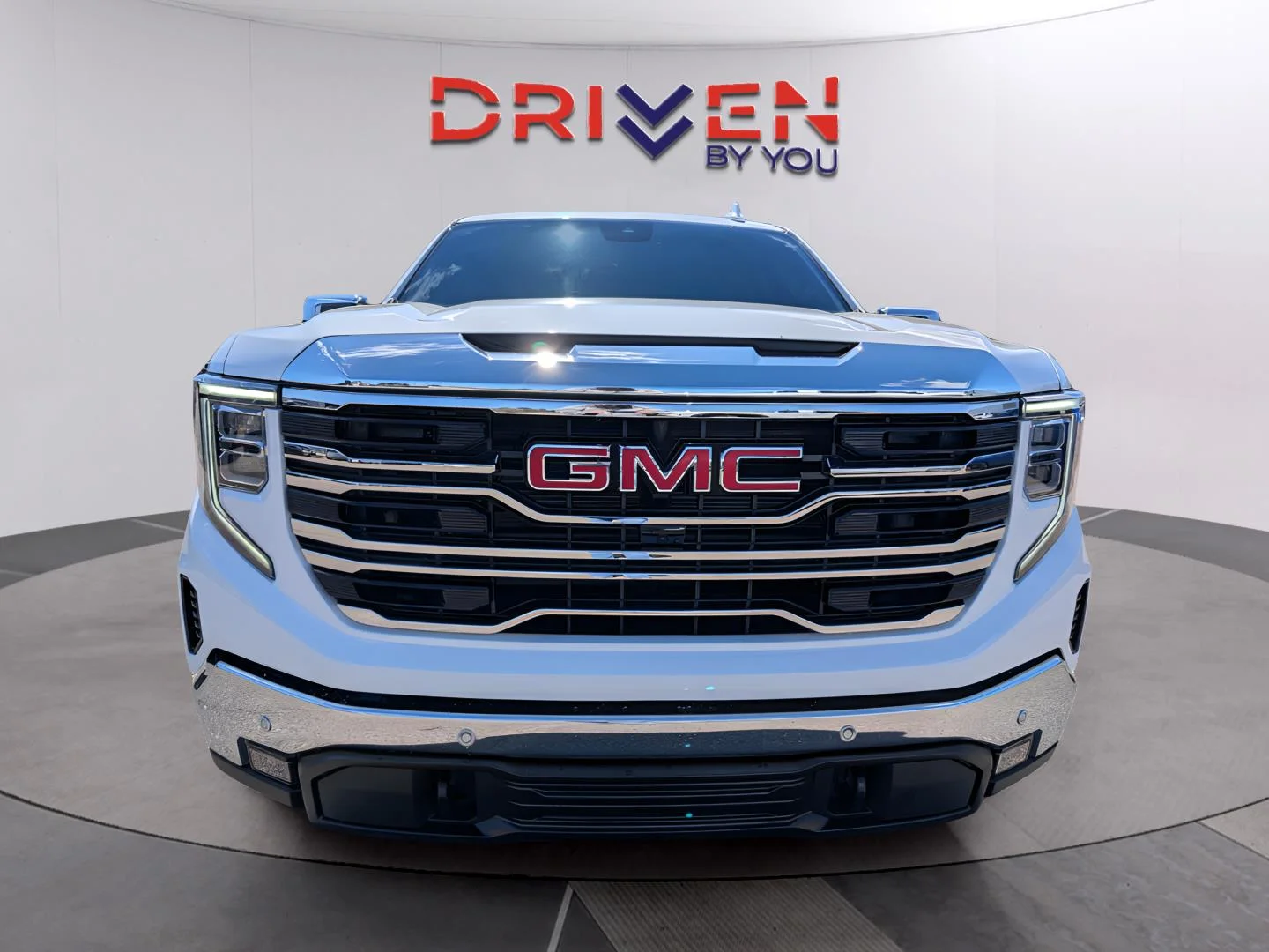 New 2026 Summit White GMC SLT image 5