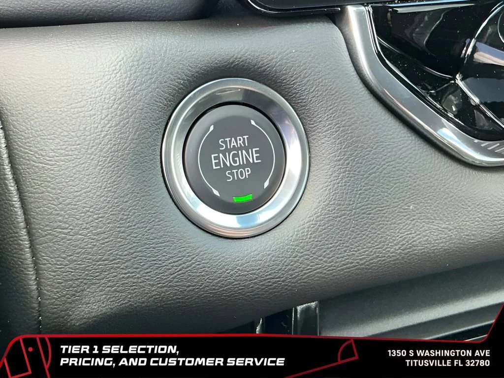 New 2026 Sterling Metallic GMC Elevation image 35