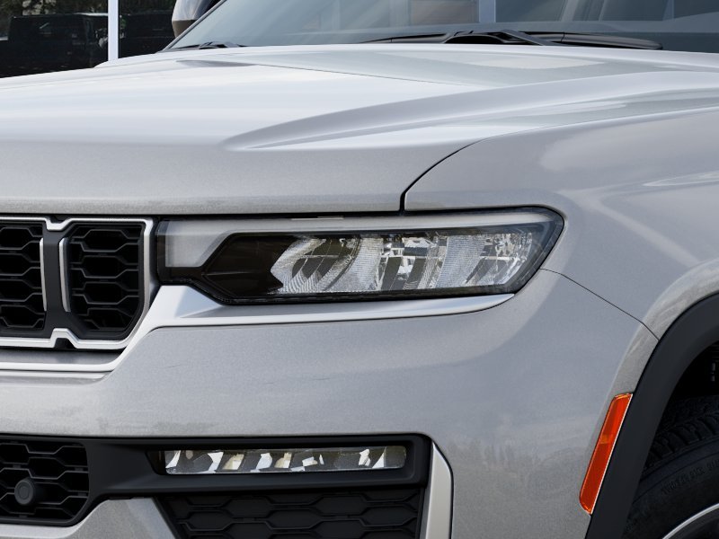 New 2026 Silver Zynith Jeep Limited image 39
