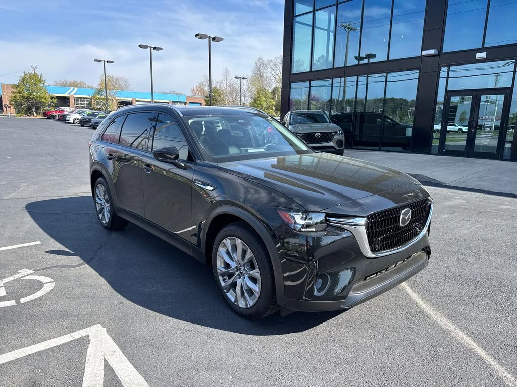 2026 Mazda CX-90 PHEV Preferred Package's photo
