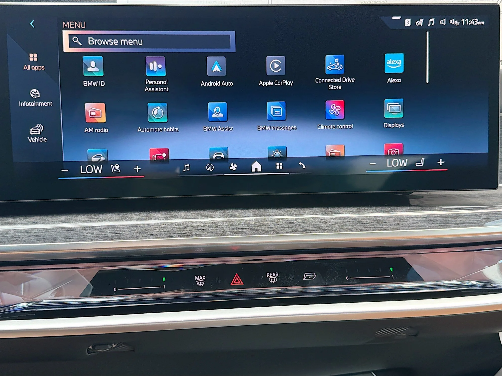 New 2026 Mineral White Metallic BMW 740i image 28