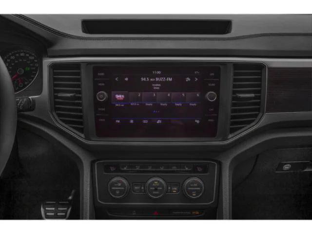 Used 2019 Silver Volkswagen 3.6L V6 SE w/Technology R-Line image 10