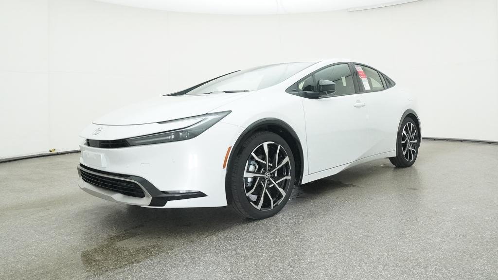 New 2026 Wind Chill Pearl Toyota XSE image 18