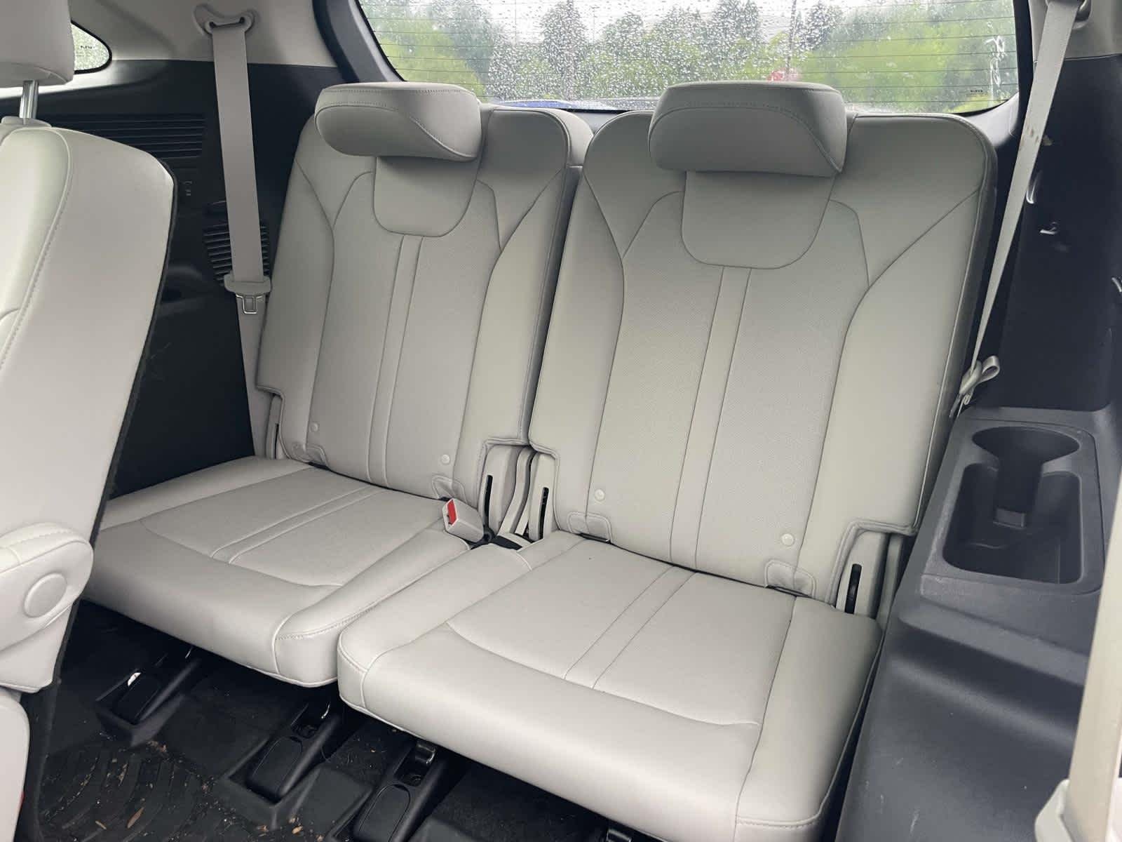 Certified Used 2023 Glacial White Pearl Kia X-Line EX image 22