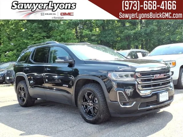 2022 GMC Acadia AT4