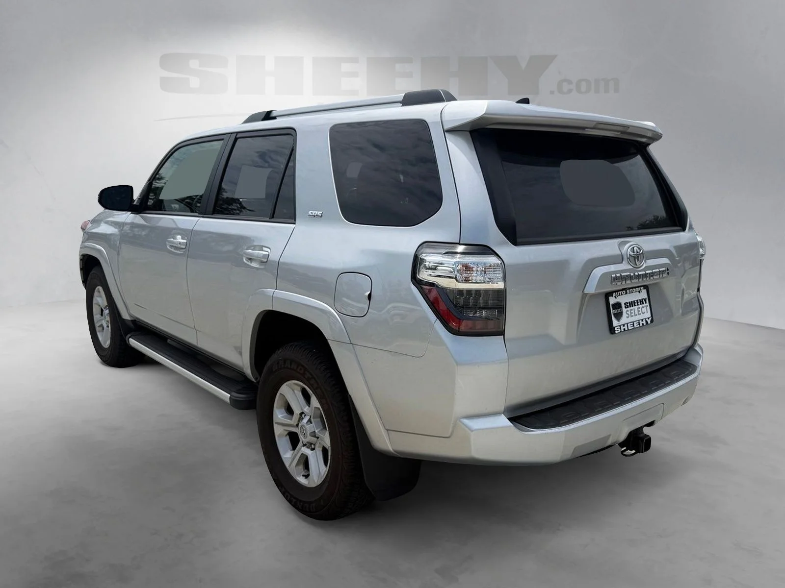 Used 2023 Silver Toyota SR5 Premium image 15