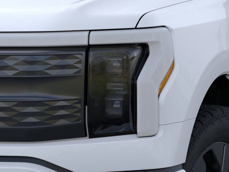 2025 Ford F-150 Lightning Lariat - Photo 18