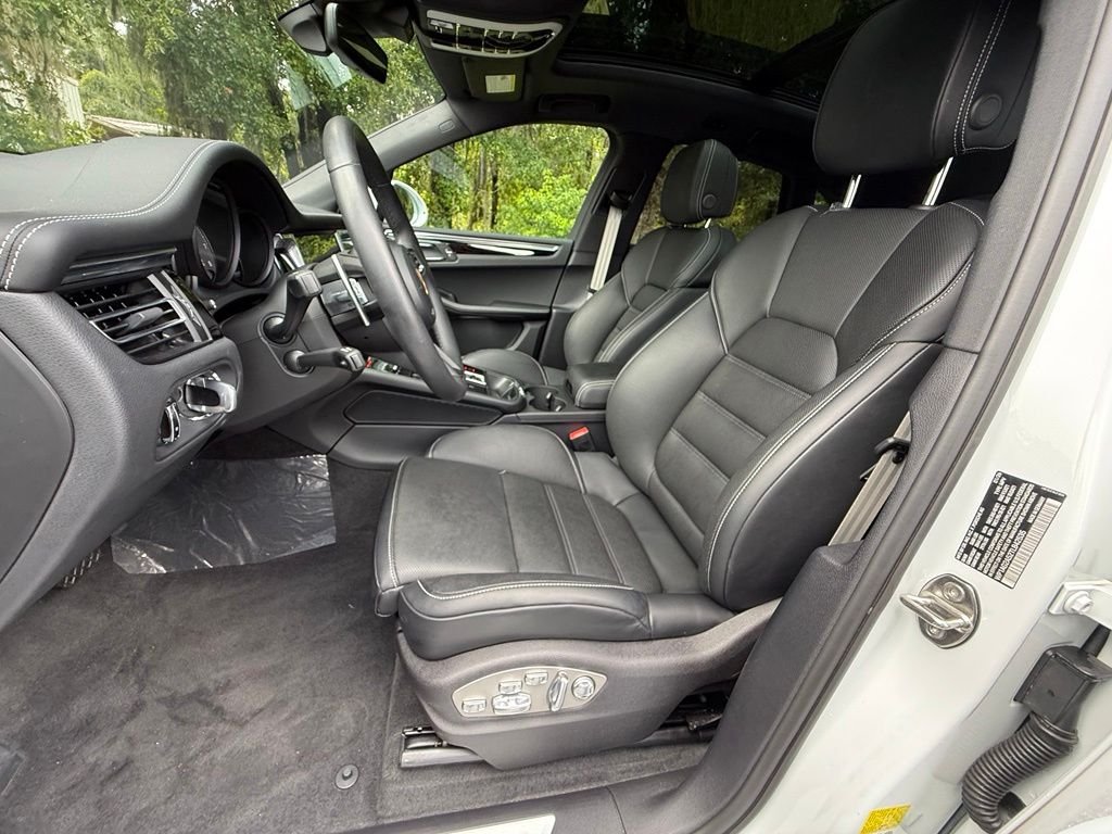 Used 2026 White Porsche S image 5