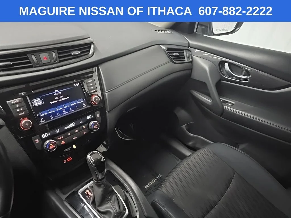 Used 2018 Silver Nissan SV image 25