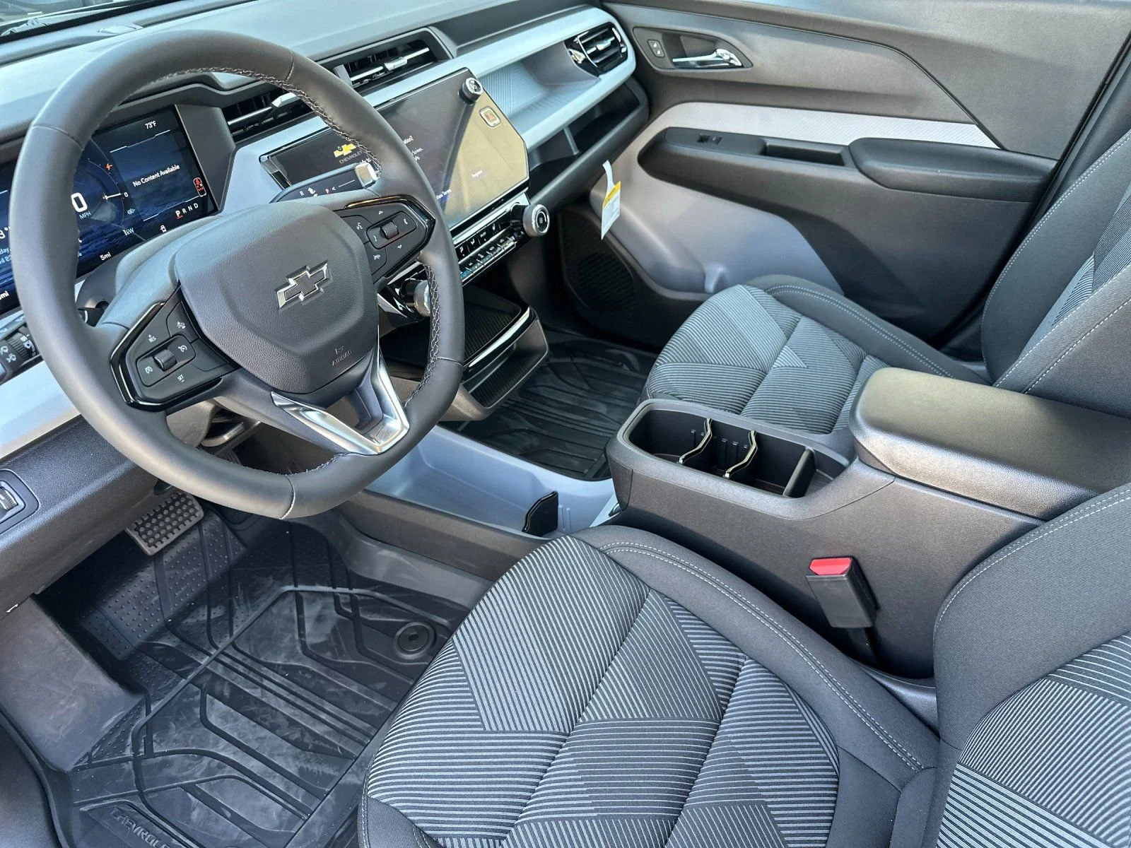 2027 Chevrolet Bolt LT - Photo 10