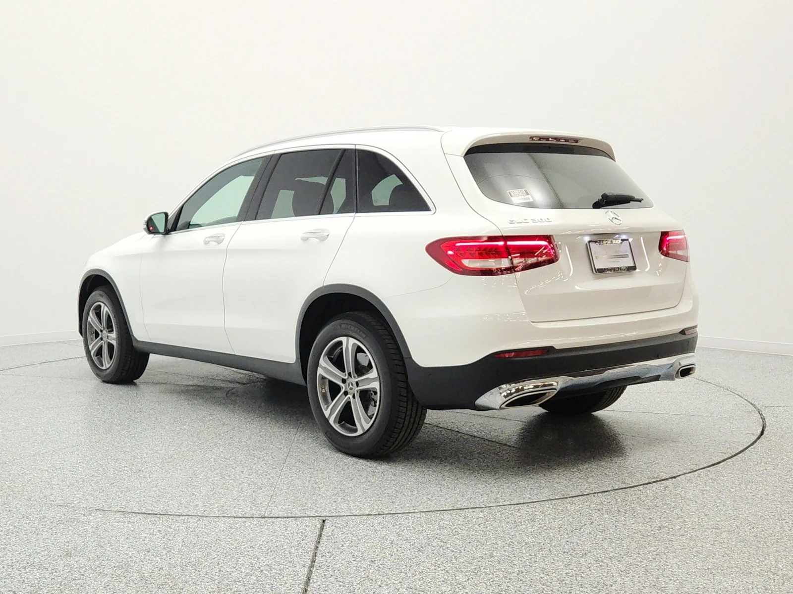 Used 2019 Polar White Mercedes-Benz GLC 300 SUV image 7