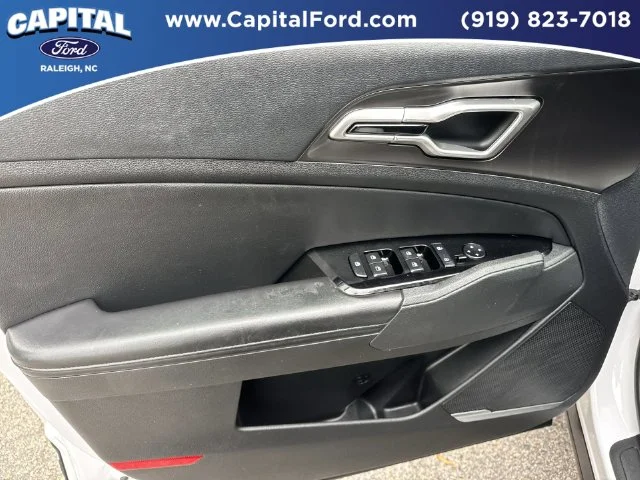 Used 2024 White Kia EX image 20
