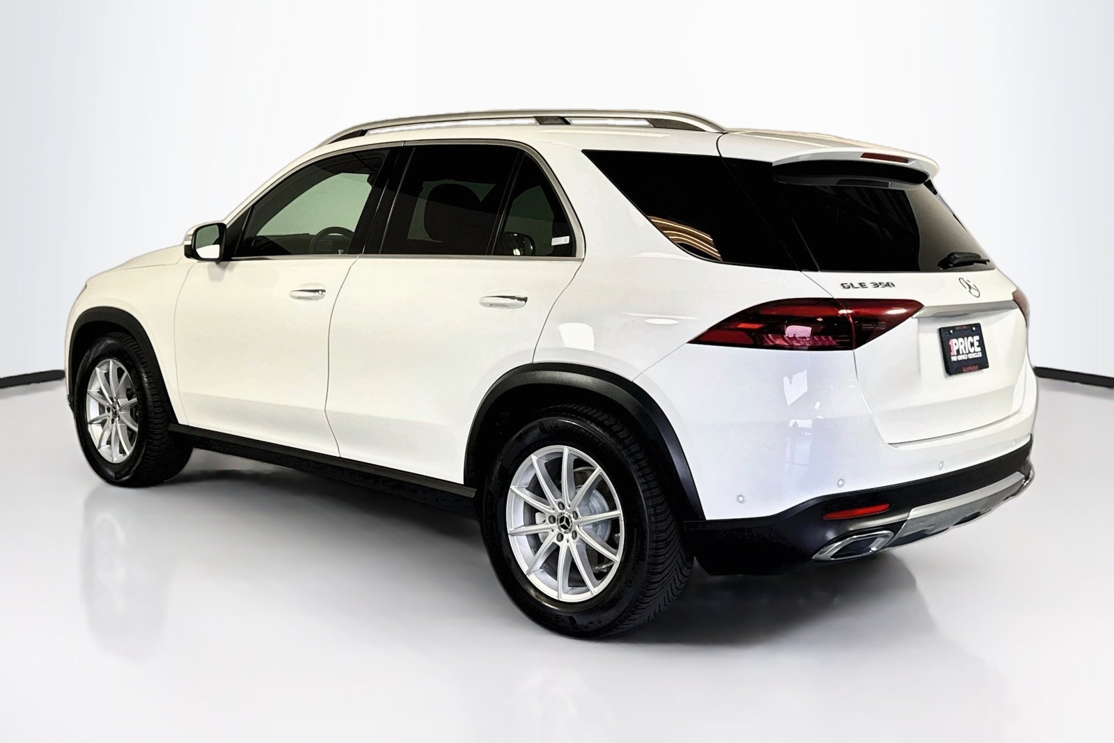 Used 2025 Polar White Mercedes-Benz GLE 350 image 7