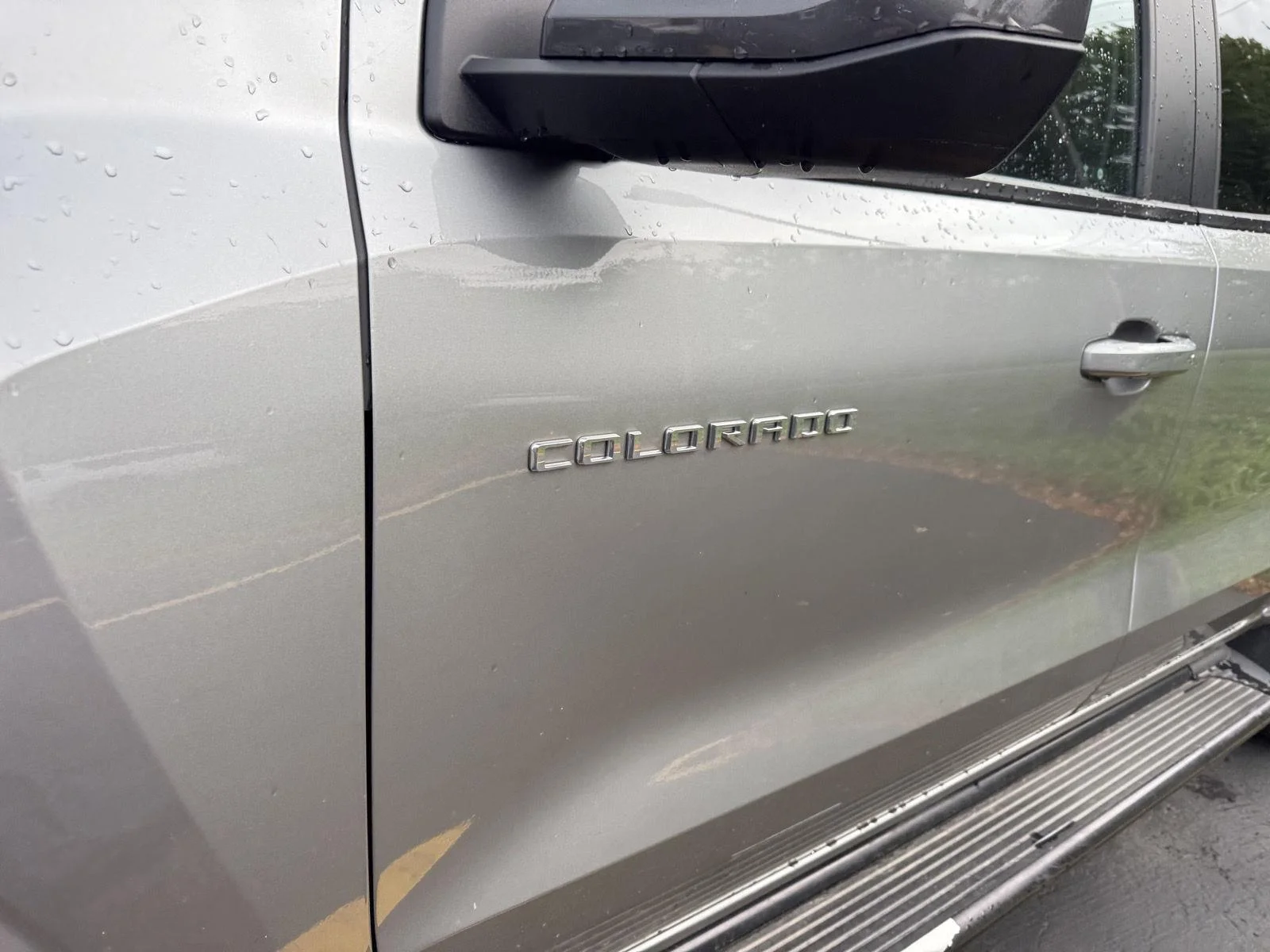 Used 2023 Sterling Gray Metallic Chevrolet 4WD LT image 6