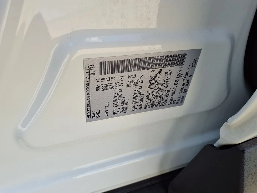 Used 2024 White Nissan SV image 39