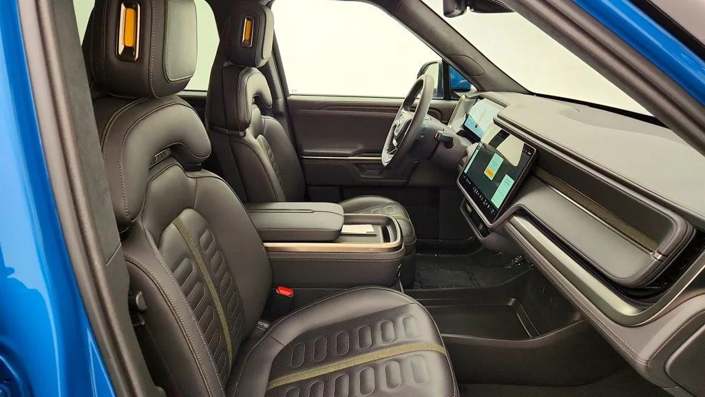 Used 2025 Rivian Blue Rivian Adventure Dual-Motor Standard Pack w/ Autonomy Driver Assistance image 26