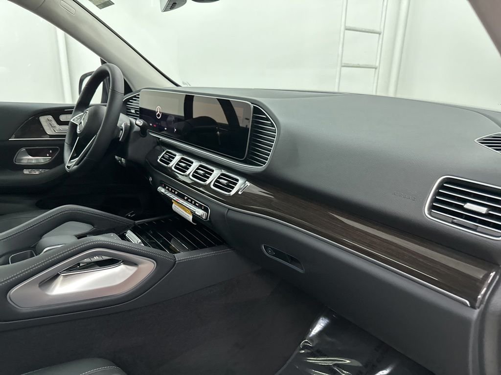 New 2026 Black Mercedes-Benz GLE 350 image 26