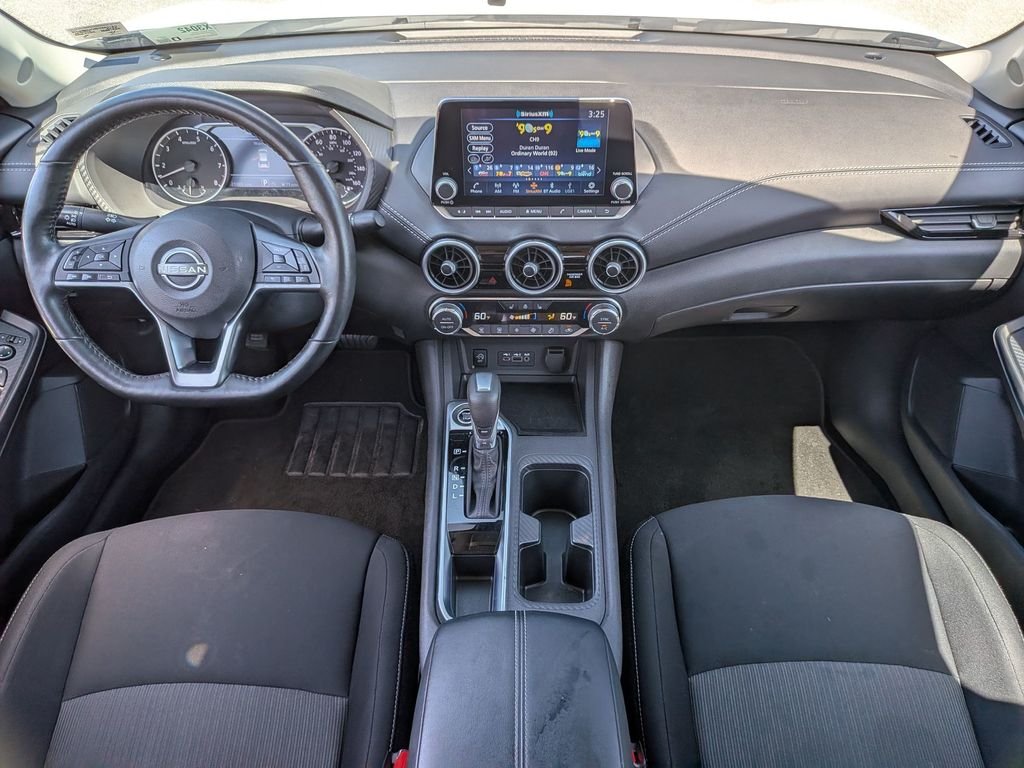 Used 2025 White Nissan SV image 31