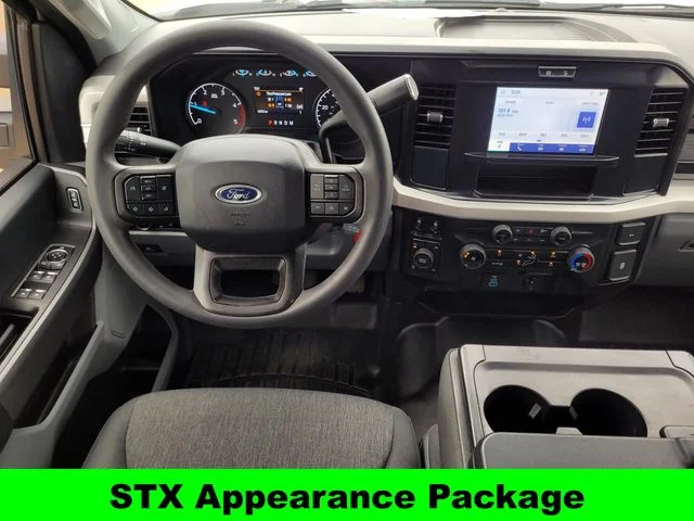 Used 2025 White Ford XL image 12