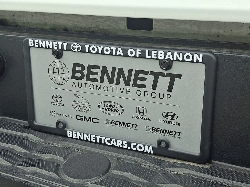 Used 2019 White Toyota SR image 30
