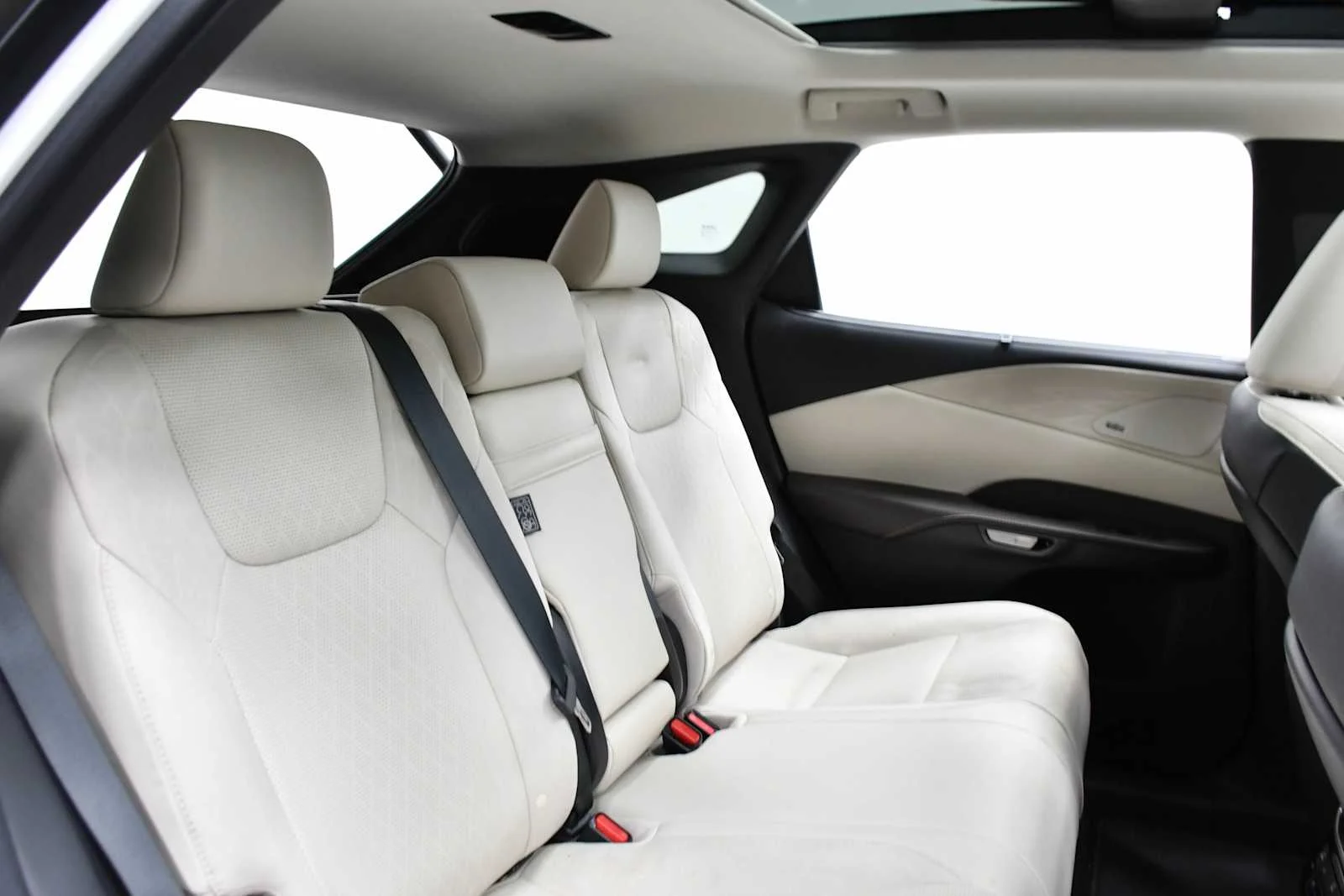 Used 2023 Eminent White Pearl Lexus Luxury image 23
