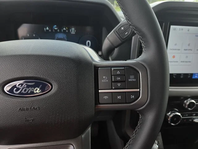 New 2026 Agate Black Metallic Ford XLT image 40