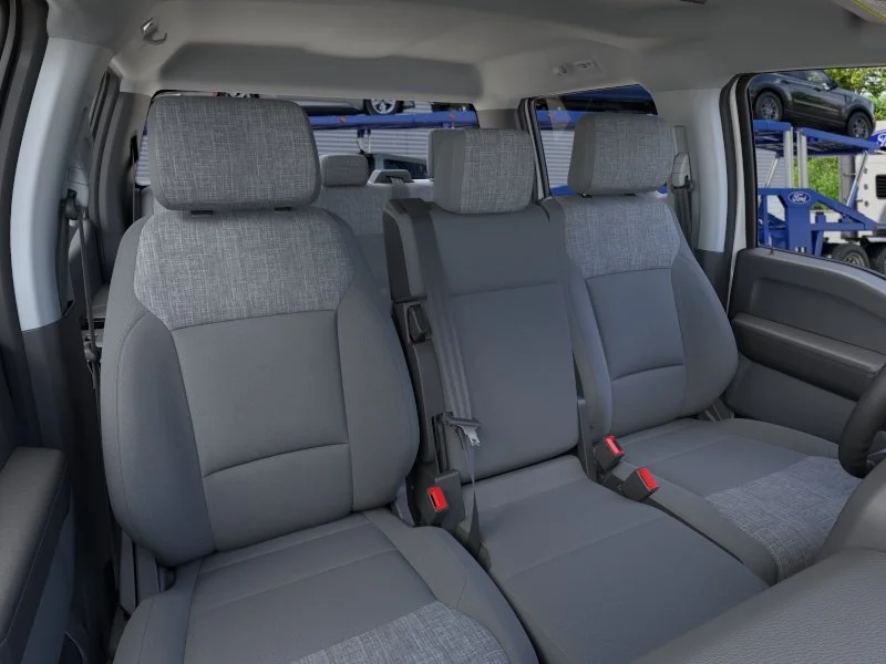 New 2026 Oxford White Ford XLT image 10