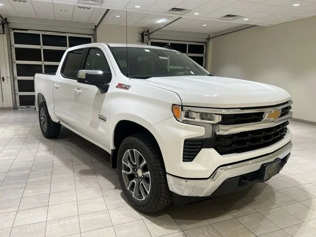 New 2026 White Chevrolet LT image 7