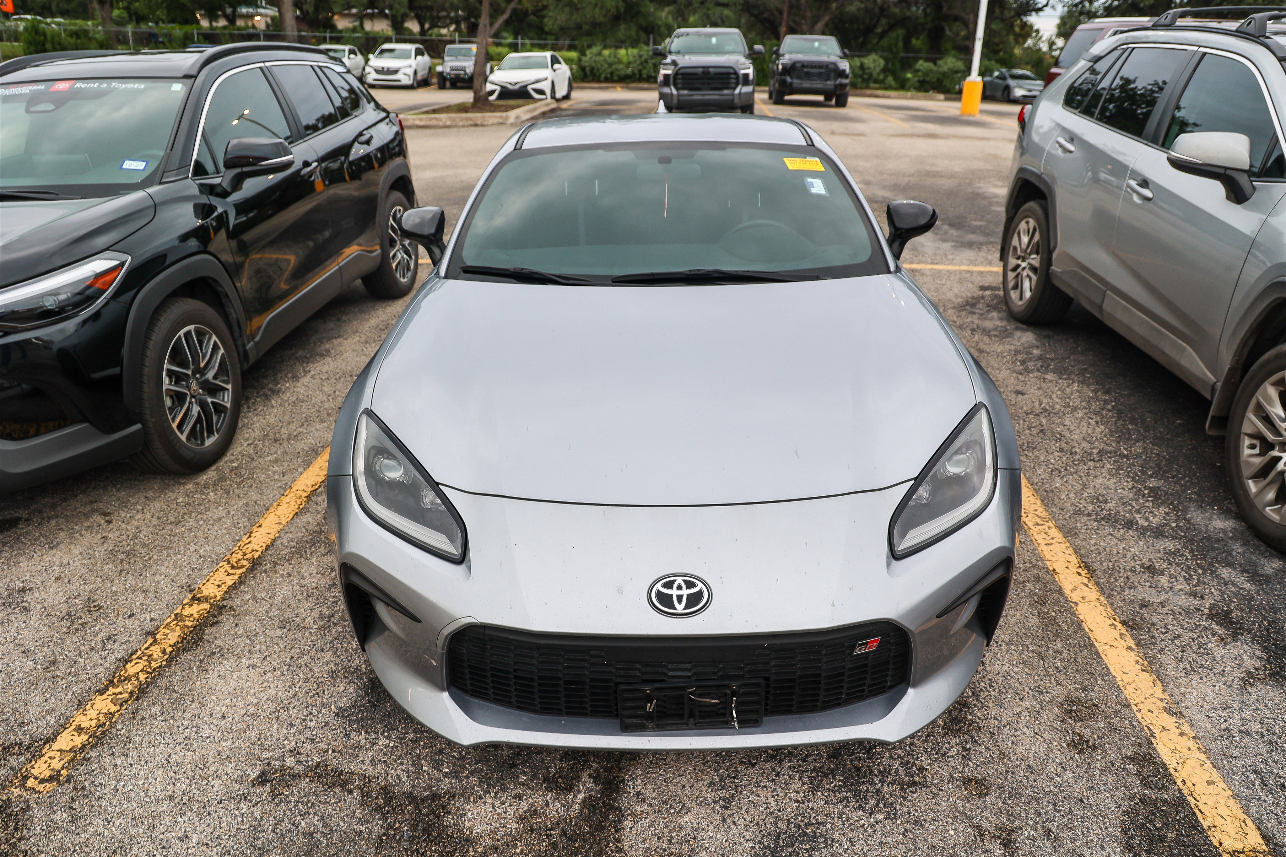 Used 2024 STEEL Toyota Premium image 4