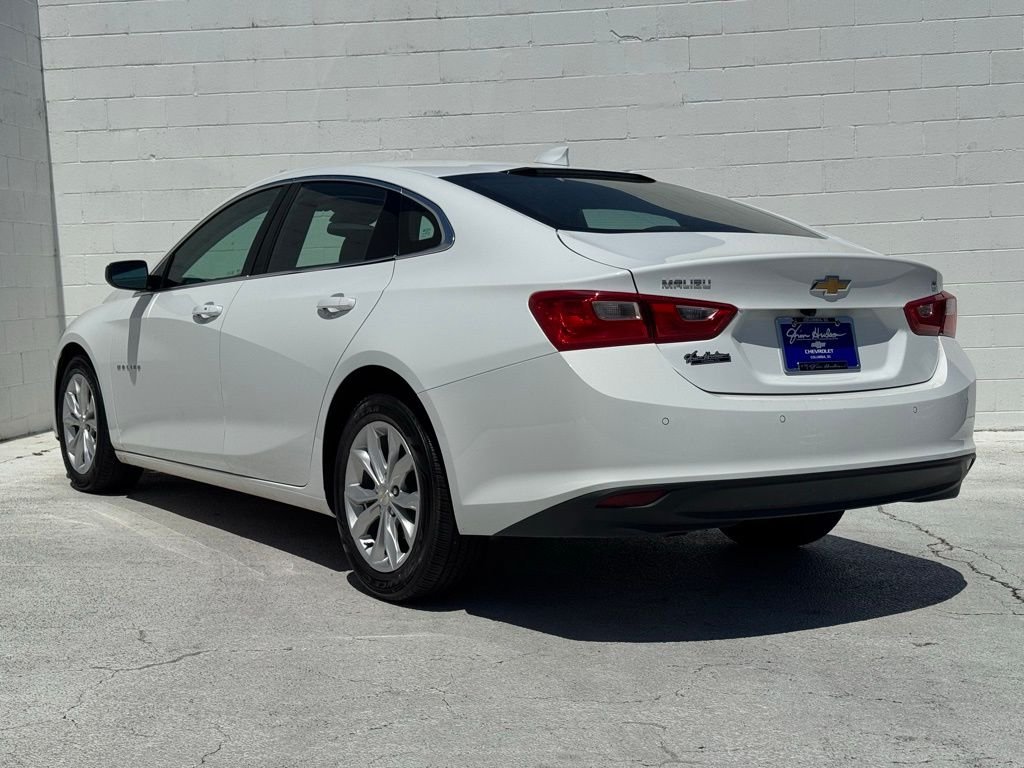 Used 2025 White Chevrolet LT image 10