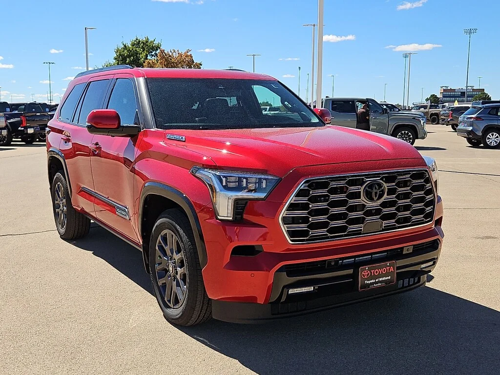 New 2026 Supersonic Red Toyota Platinum image 4