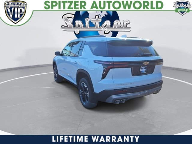 New 2027 Polar White Tricoat Chevrolet LT image 12