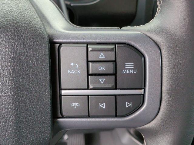 New 2026 Agate Black Metallic Ford F-250® Lariat® image 70