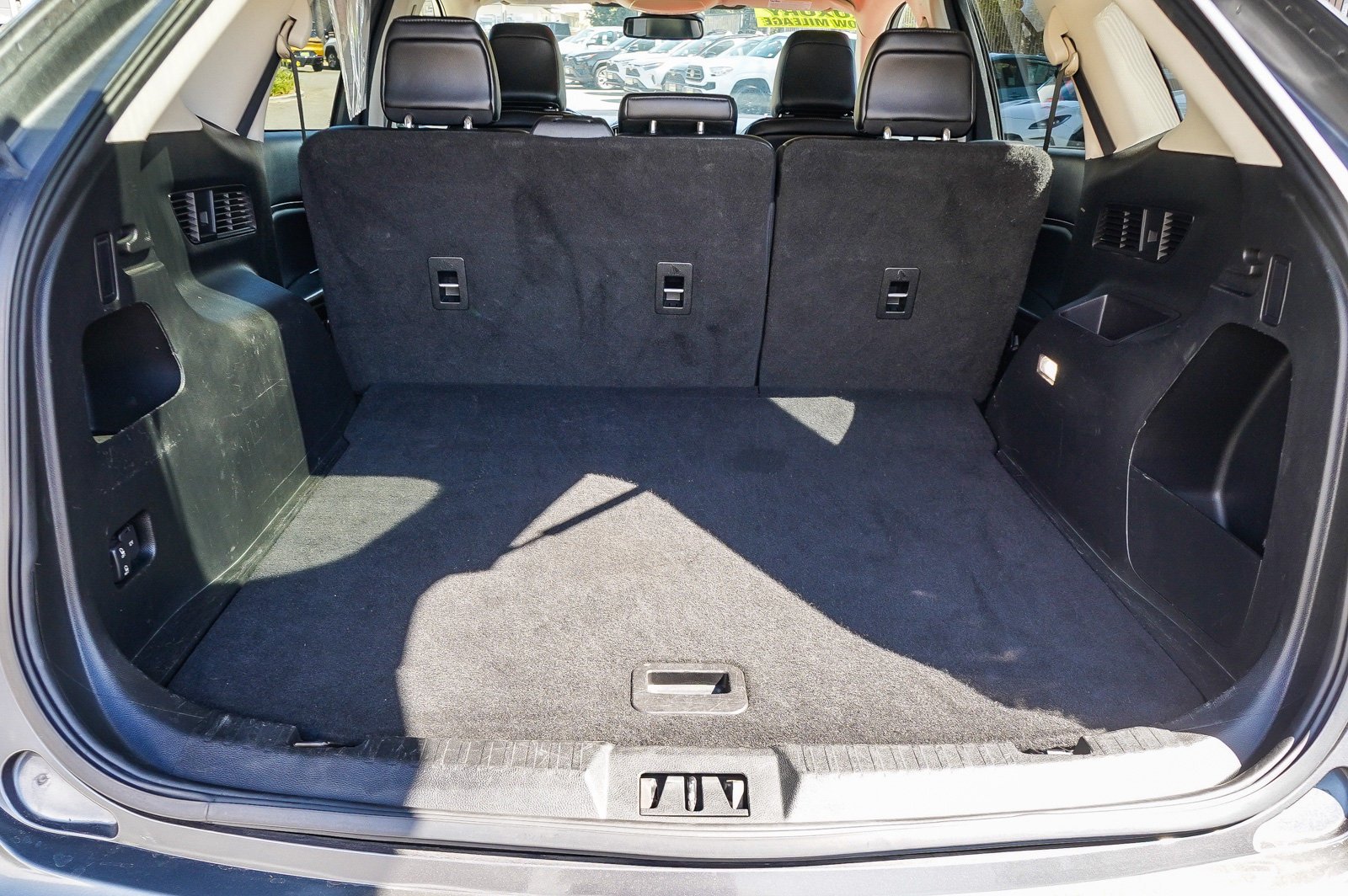 Used 2022 CARBONIZED GRAY M FORD TRUCK SEL image 28