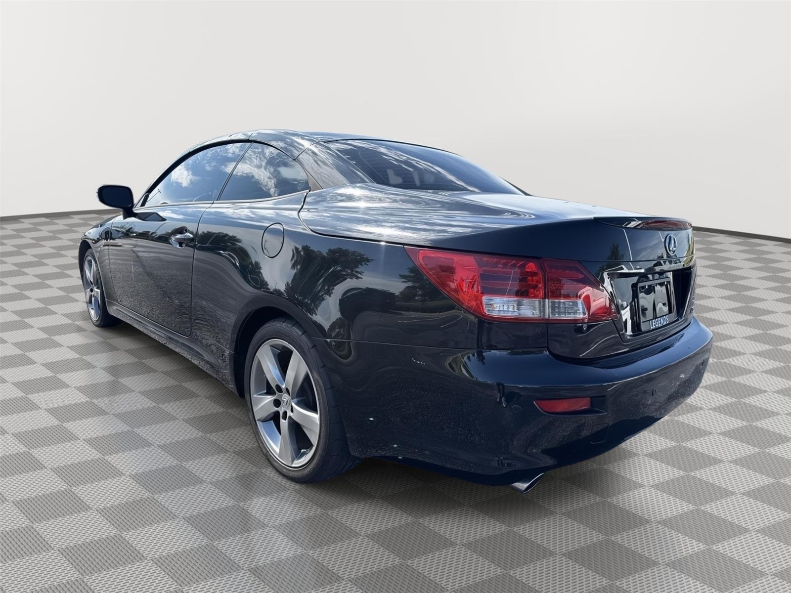 Used 2011 Obsidian Lexus Base image 13