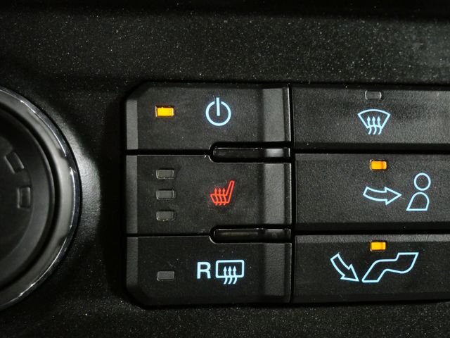 Used 2017 Black Ford XLT image 23