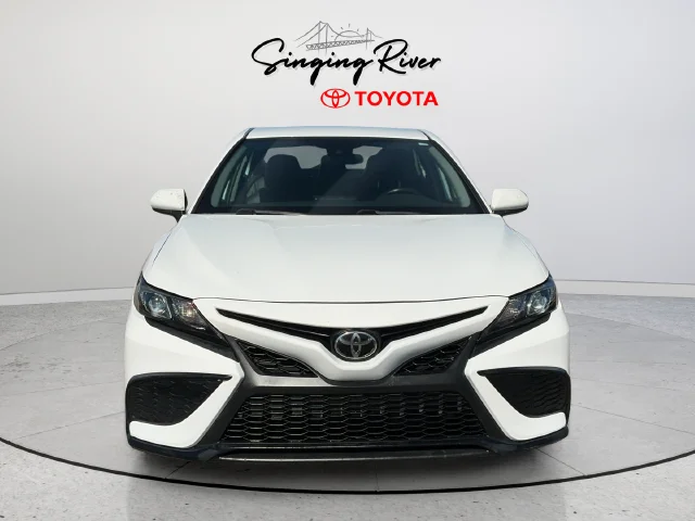 Used 2021 Toyota Camry SE with VIN 4T1G11AK2MU567130 for sale in Tuscumbia, AL
