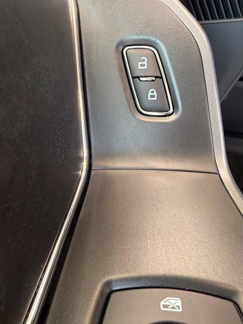 New 2026 Agate Black Metallic Ford XLT image 23