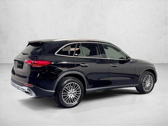 New 2026 Black Mercedes-Benz GLC 300 image 35