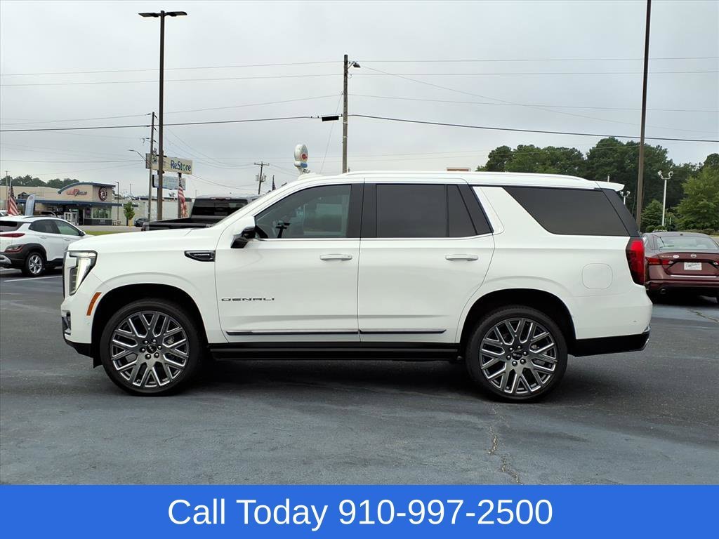Used 2025 Summit White GMC Denali Ultimate image 3