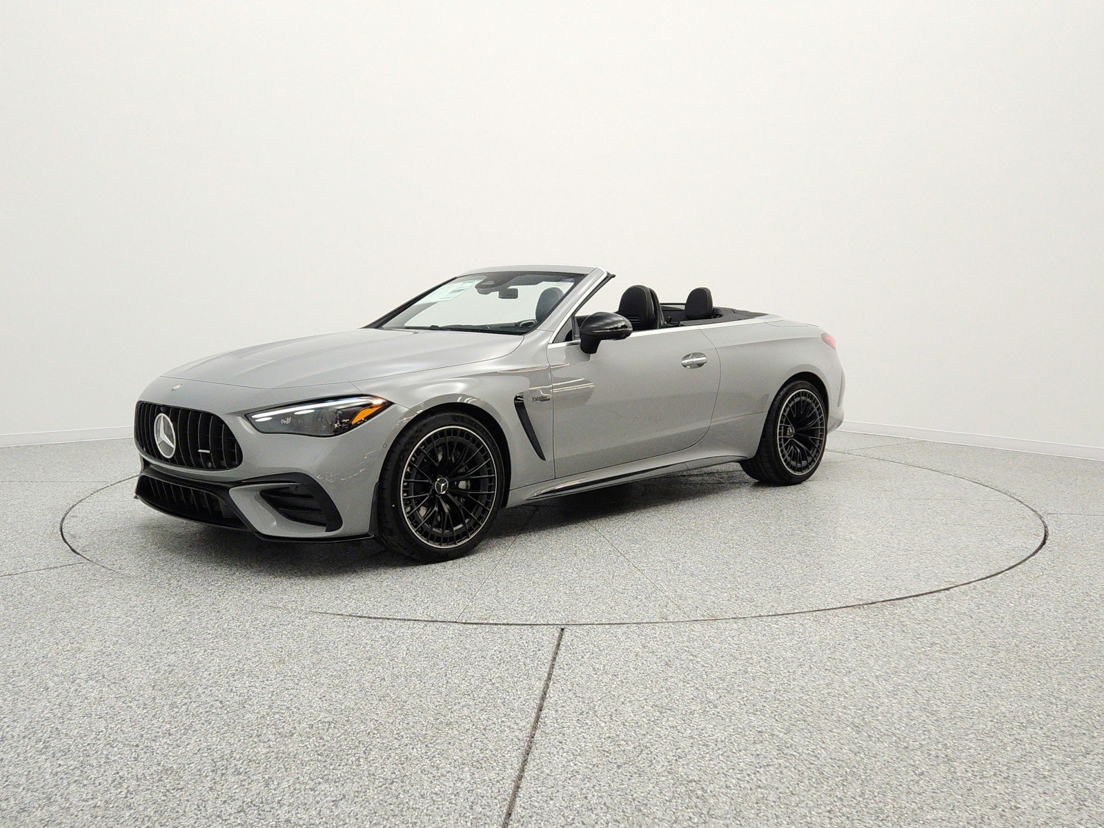 2026 Mercedes-Benz CLE AMG 53 4Matic Cabriolet's photo