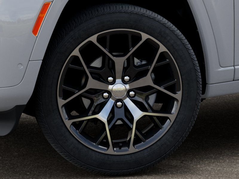 New 2026 Bright White Clear-Coat Exterior Paint Jeep Summit image 8
