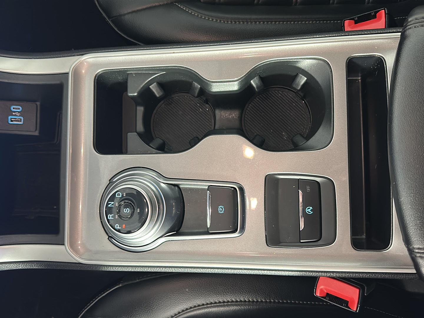 Used 2024 Carbonized Gray Ford SEL image 18