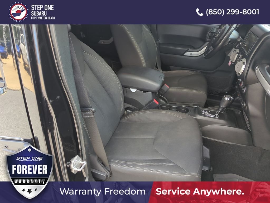 Used 2017 Black Jeep Unlimited Sahara image 32