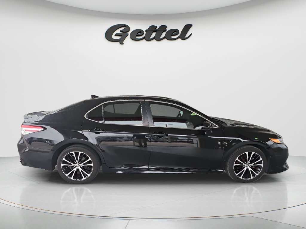 Used 2020 Black Toyota SE image 4